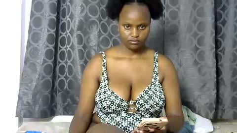 pure_seductive online show from June 28, 2:12 pm