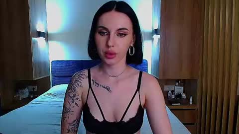 Julia online show from July 26, 4:04 pm