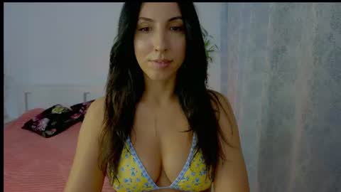 Isabelle online show from July 18, 7:38 pm