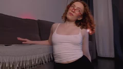 Marie online show from November 20, 4:52 pm