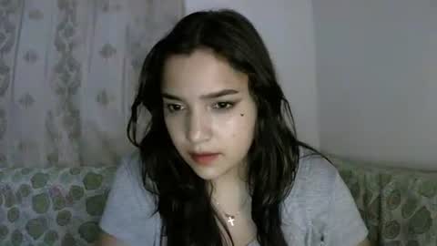 Lizzy online show from December 19, 7:33 am