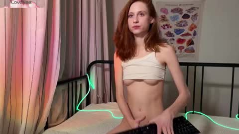 Francine online show from October 3, 9:09 pm