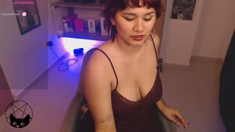 Mari online show from July 27, 3:25 am