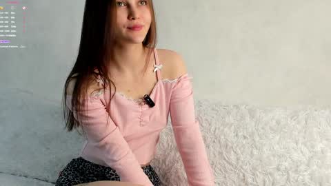 Molly online show from February 5, 1:26 am