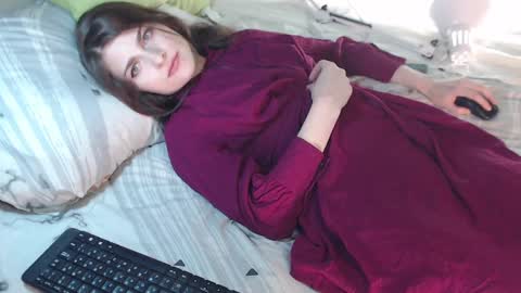 Snapshot of q_t_pie chatting on February 15, 11:49 pm Lita rat online show from February 15, 11:49 pm