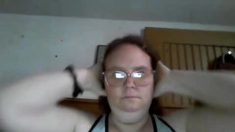 Queenjenny online show from December 13, 9:10 pm