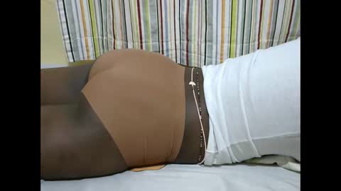 queen_berry1 online show from March 20, 7:19 pm