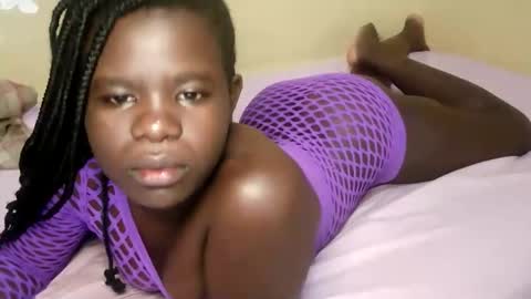 queen_latasha online show from May 27, 2:41 am