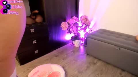 Liana  online show from September 22, 8:13 am