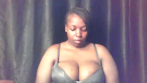 QUEEN online show from May 29, 4:43 am