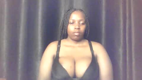 QUEEN online show from February 12, 4:58 am