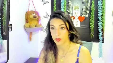 queen_natttyy online show from February 16, 1:44 pm