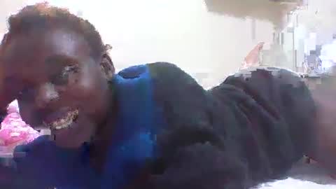 queen online show from March 11, 6:41 pm