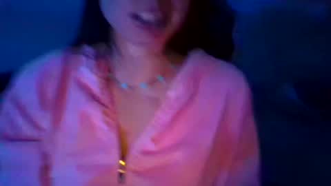 queenbee6269 online show from February 7, 7:18 am