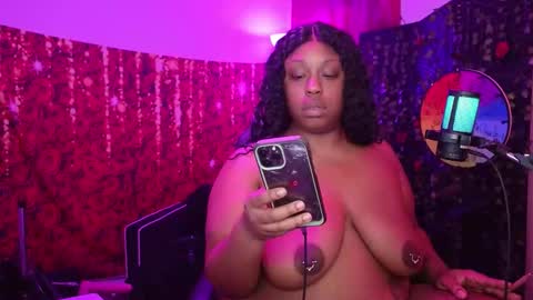 Queen Cherise Roze online show from February 15, 4:59 am