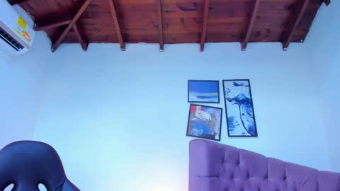 Snapshot of queengrett chatting on October 19, 3:47 pm Queen online show from October 19, 3:47 pm