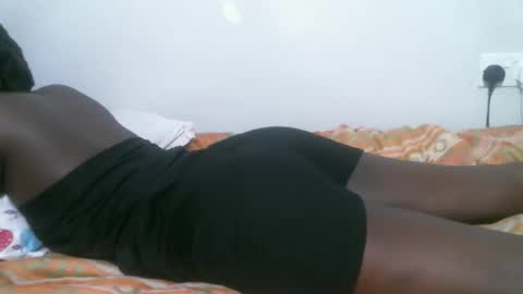 queenkesha online show from December 5, 2:00 am