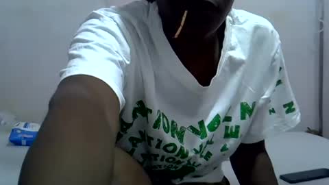 KEYSHA online show from June 15, 5:02 pm