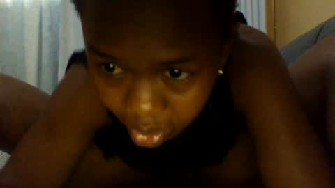 queenleona61 online show from June 17, 2:29 pm
