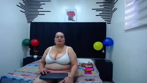 VickyBoobss online show from November 1, 1:04 pm