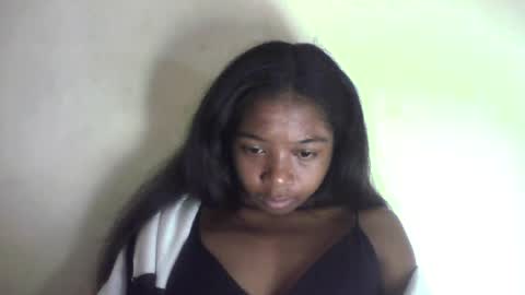 queennaya online show from July 11, 10:10 pm