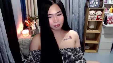Mikka online show from May 13, 7:08 pm