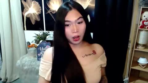 Mikka online show from April 16, 5:23 pm