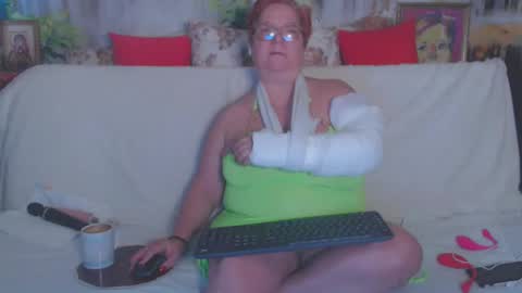 QueenPammy online show from February 25, 7:09 am