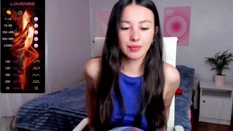 Snapshot of queitsharm_ chatting on October 11, 6:29 am Anna online show from October 11, 6:29 am