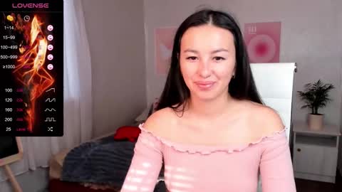 Snapshot of queitsharm_ chatting on September 15, 5:38 am Anna online show from September 15, 5:38 am