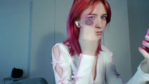 Lana Pollio online show from June 19, 3:26 pm