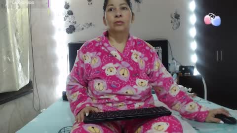 Rachel online show from September 16, 9:06 am