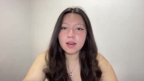 rachel james   online show from December 13, 7:53 pm