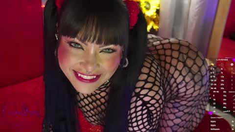 Snapshot of rachellkors_ chatting on January 16, 10:10 am rachellk online show from January 16, 10:10 am