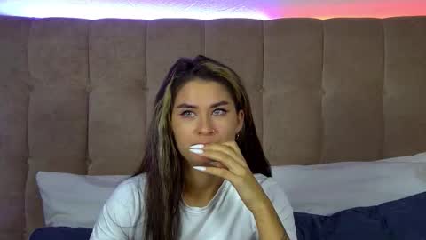 RachellSimpson online show from October 17, 6:33 pm