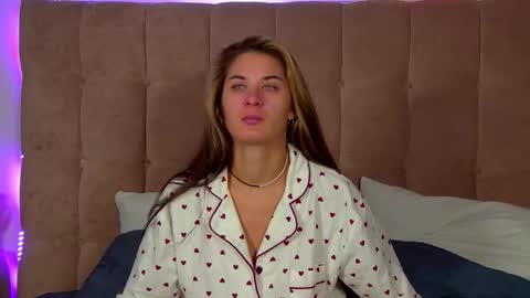 RachellSimpson online show from September 17, 7:12 pm