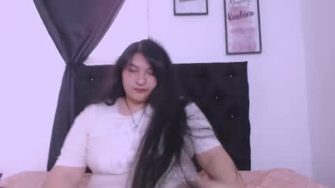 radiantgoddes online show from September 27, 3:52 pm