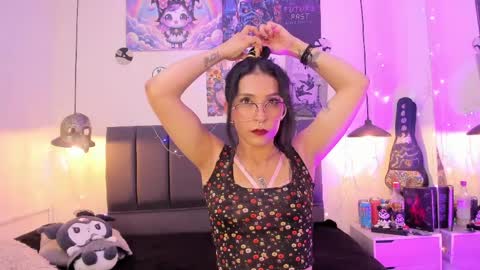 Raia online show from March 31, 3:28 am