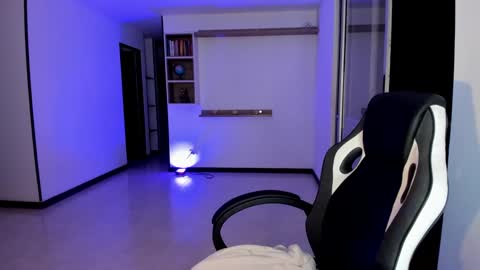 Jennyindependent model . online show from January 26, 12:05 am