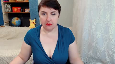 rainbowladyy online show from December 8, 6:22 am