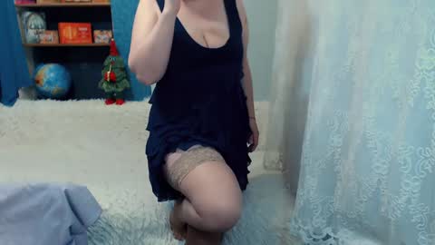 rainbowladyy online show from January 2, 5:24 am