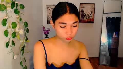 raindrizzle1706 online show from December 19, 8:17 am