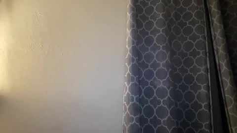 RamonaJ online show from April 8, 6:15 am