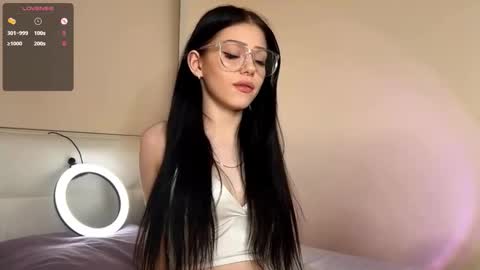 Luna online show from October 16, 3:14 pm