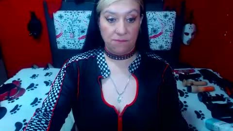 Snapshot of randymaturex01 chatting on January 23, 12:57 am Sonia online show from January 23, 12:57 am