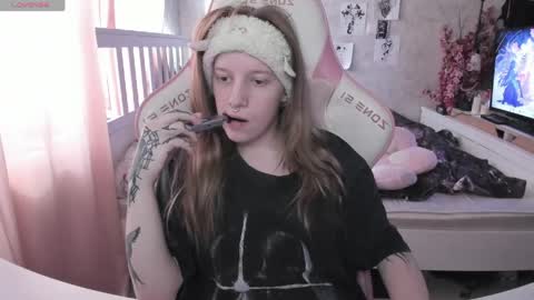 Rapunzel online show from April 12, 1:36 pm