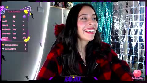   online show from November 12, 5:00 pm