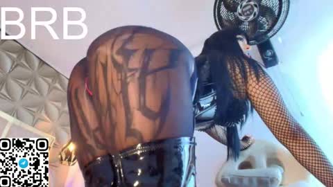   online show from December 14, 11:49 am