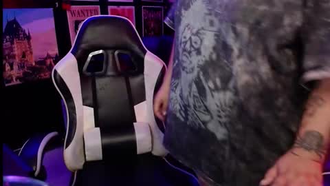 Raven online show from January 15, 9:54 pm