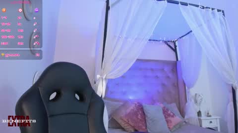 Raven online show from February 25, 9:57 pm